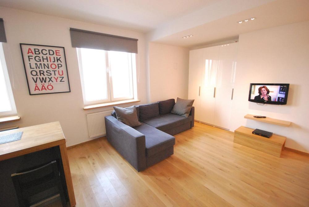 Apartment4You - Solidarnosci Warsaw Room photo